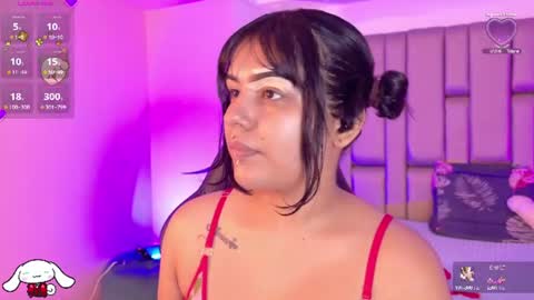 Snapshot of _sowy_venus_ chatting on June 12, 11:42 am V E N U S online show from June 12, 11:42 am