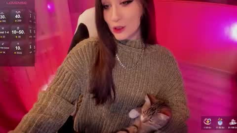 Snapshot of _sserendipityy_ chatting on March 9, 6:56 pm _sserendipityy_ online show from March 9, 6:56 pm