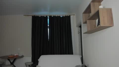 MARKPVT IS OPEN online show from September 26, 3:32 am