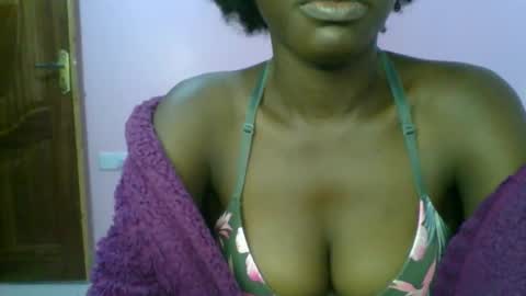 Snapshot of _sweet_gabriella chatting on October 31, 8:21 pm Gabriella online show from October 31, 8:21 pm