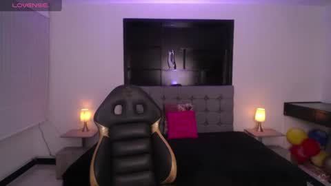 _sweet_lia_ online show from July 18, 7:50 pm