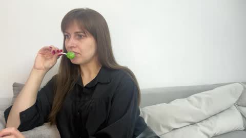 You can call me Lora  online show from November 24, 9:20 am