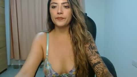 Snapshot of _sweet_rachel chatting on November 5, 2:22 am Rachel online show from November 5, 2:22 am