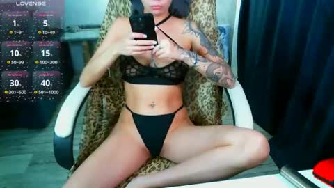 Snapshot of _sweet_ruby_ chatting on June 9, 8:59 am Milana welcome to my world online show from June 9, 8:59 am