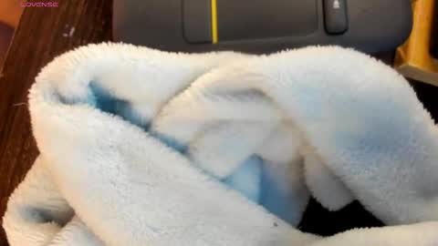 Snapshot of _sweet_x chatting on September 28, 3:01 am sweet online show from September 28, 3:01 am