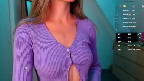 Snapshot of _sweetcams_ chatting on September 16, 6:03 am Dasha  online show from September 16, 6:03 am