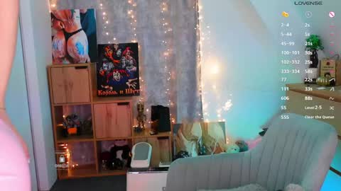 Dasha  online show from May 13, 5:32 pm