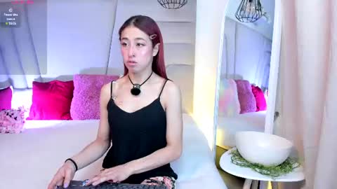Snapshot of _tattoo_couple chatting on July 31, 1:32 pm online show from July 31, 1:32 pm