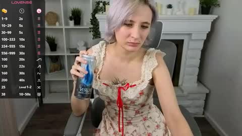 Snapshot of _taylor_moon chatting on November 13, 1:21 pm Taylor online show from November 13, 1:21 pm