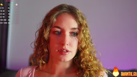 Taylor online show from October 15, 3:17 am