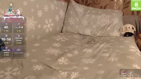 Mia online show from January 11, 2:27 am