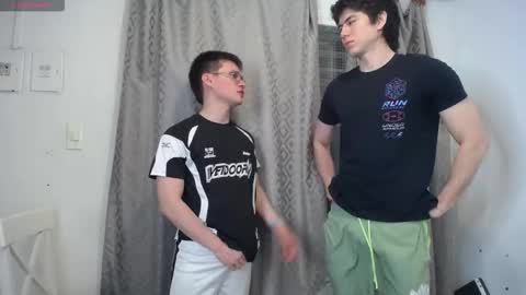 Scot y Patrick online show from October 21, 12:44 am