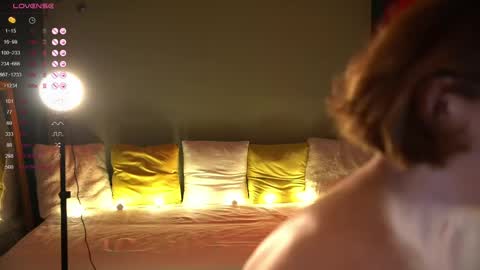 Evi online show from April 24, 7:27 pm