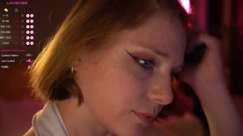 Snapshot of _the_sun_ chatting on May 10, 7:19 pm Evi online show from May 10, 7:19 pm