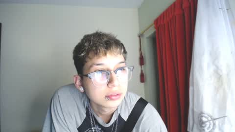 Thomas online show from December 20, 11:05 pm