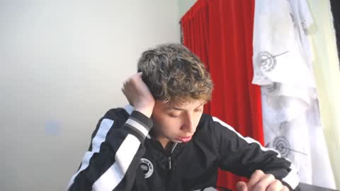 Thomas online show from January 20, 5:59 pm