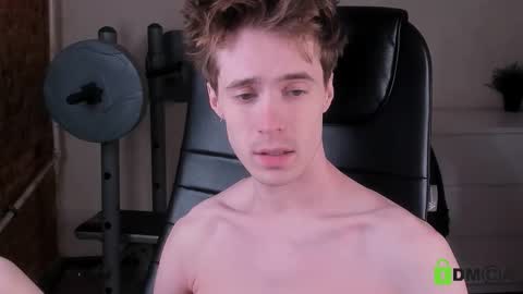 Snapshot of _tokyo_ghoul chatting on December 14, 3:17 pm _tokyo_ghoul online show from December 14, 3:17 pm