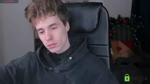 Snapshot of _tokyo_ghoul chatting on January 11, 3:17 pm _tokyo_ghoul online show from January 11, 3:17 pm