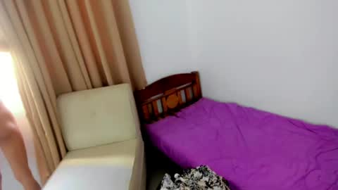 Snapshot of _tsganda69_ chatting on August 6, 12:12 am _tsganda69_ online show from August 6, 12:12 am