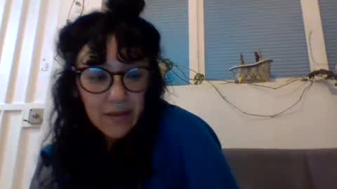 Snapshot of _tutti_frutti_ chatting on January 13, 6:38 am _tutti_frutti_ online show from January 13, 6:38 am