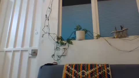 Snapshot of _tutti_frutti_ chatting on January 14, 3:32 am _tutti_frutti_ online show from January 14, 3:32 am