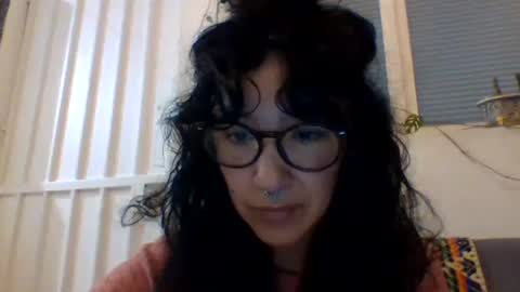 Snapshot of _tutti_frutti_ chatting on January 19, 5:58 am _tutti_frutti_ online show from January 19, 5:58 am