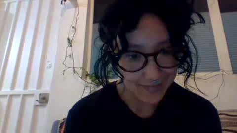 Snapshot of _tutti_frutti_ chatting on January 24, 6:24 am _tutti_frutti_ online show from January 24, 6:24 am