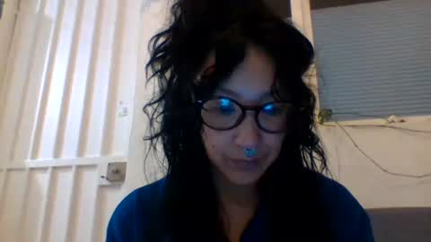 Snapshot of _tutti_frutti_ chatting on January 30, 1:44 am _tutti_frutti_ online show from January 30, 1:44 am