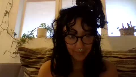 Snapshot of _tutti_frutti_ chatting on February 2, 11:32 pm _tutti_frutti_ online show from February 2, 11:32 pm