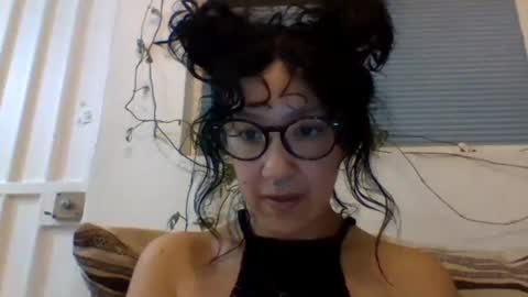 Snapshot of _tutti_frutti_ chatting on February 13, 5:48 am _tutti_frutti_ online show from February 13, 5:48 am