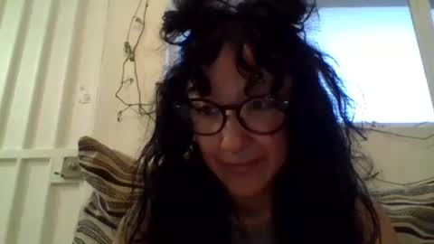 Snapshot of _tutti_frutti_ chatting on March 8, 12:22 am _tutti_frutti_ online show from March 8, 12:22 am