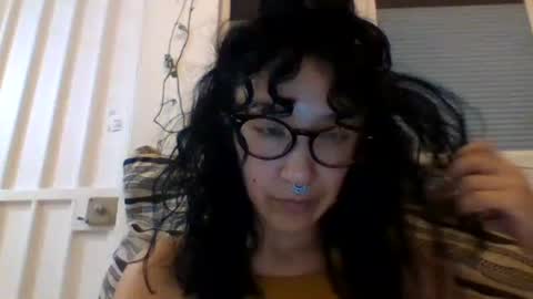 Snapshot of _tutti_frutti_ chatting on March 9, 5:00 am _tutti_frutti_ online show from March 9, 5:00 am