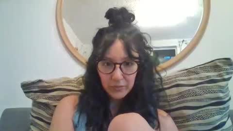 Snapshot of _tutti_frutti_ chatting on September 9, 5:51 am _tutti_frutti_ online show from September 9, 5:51 am