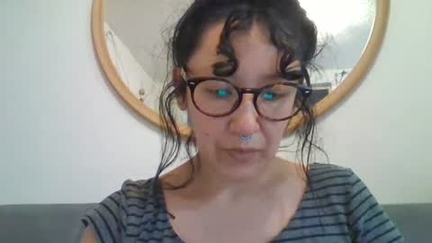 Snapshot of _tutti_frutti_ chatting on September 12, 5:40 am _tutti_frutti_ online show from September 12, 5:40 am