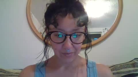 Snapshot of _tutti_frutti_ chatting on September 15, 1:27 am _tutti_frutti_ online show from September 15, 1:27 am