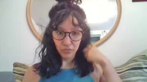 Snapshot of _tutti_frutti_ chatting on October 13, 1:38 am _tutti_frutti_ online show from October 13, 1:38 am