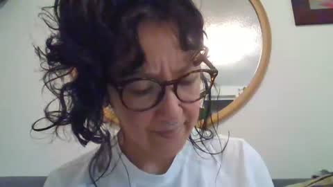 Snapshot of _tutti_frutti_ chatting on October 21, 4:24 am _tutti_frutti_ online show from October 21, 4:24 am