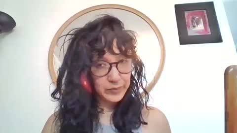 Snapshot of _tutti_frutti_ chatting on November 26, 10:22 pm _tutti_frutti_ online show from November 26, 10:22 pm