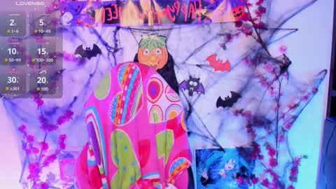     online show from October 18, 3:31 am