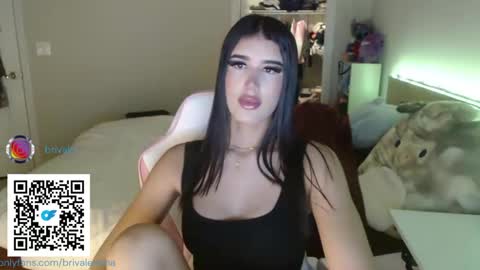 Snapshot of _valentina_rose_25 chatting on March 12, 12:53 am _valentina_rose_25 online show from March 12, 12:53 am