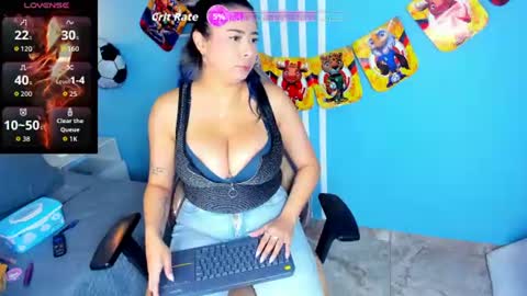 Snapshot of _valeryboobs_ chatting on June 26, 12:31 pm _valeryboobs_ online show from June 26, 12:31 pm