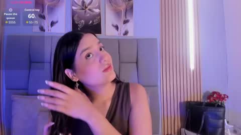 Snapshot of _valerycooper chatting on June 13, 11:41 am _valerycooper online show from June 13, 11:41 am