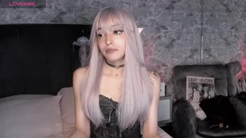 Snapshot of _valuu chatting on October 16, 1:56 pm Valuu online show from October 16, 1:56 pm