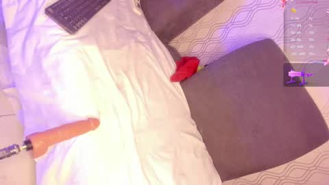 Venus online show from January 8, 1:52 pm