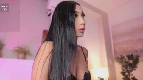 Snapshot of _victoria_lee chatting on August 5, 12:08 pm Victoria online show from August 5, 12:08 pm