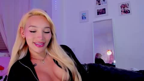   online show from January 31, 8:51 pm