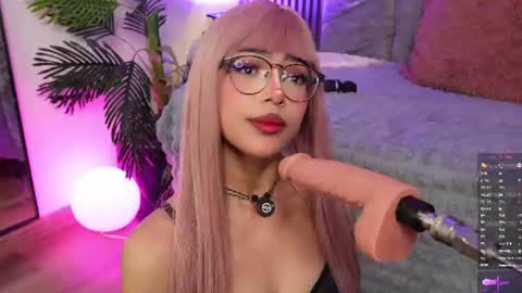  online show from June 22, 9:23 pm