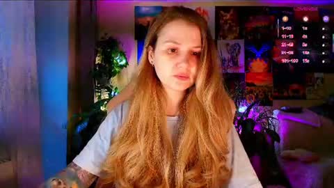 Snapshot of _witch__ chatting on July 7, 5:21 am Enni online show from July 7, 5:21 am