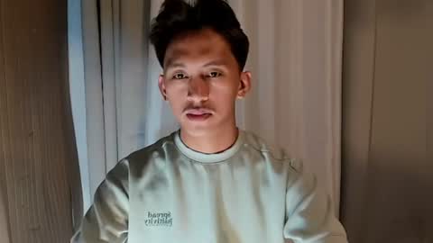 Snapshot of _xxhavefunwithme69_ chatting on June 21, 2:52 pm Andrei online show from June 21, 2:52 pm
