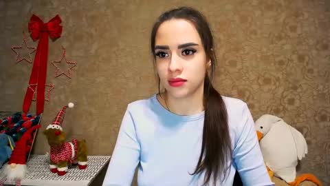 Snapshot of _your_fantasy_girl chatting on December 28, 5:12 am Alisa online show from December 28, 5:12 am